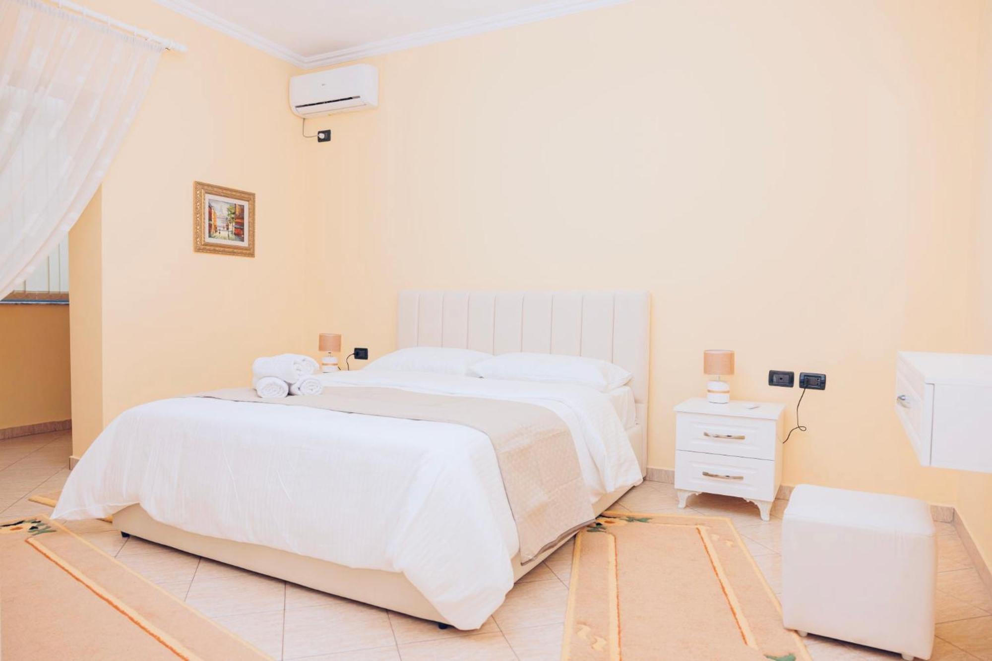 Heart Of Tirana Villa エクステリア 写真